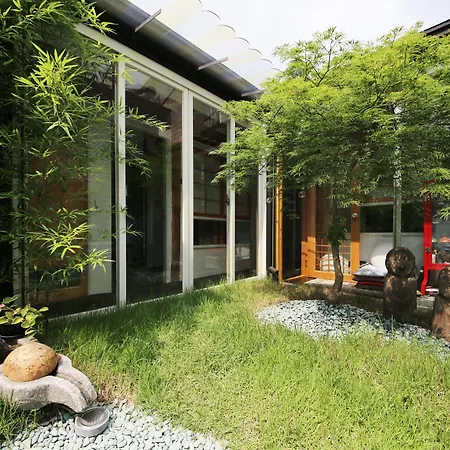 Nagne House